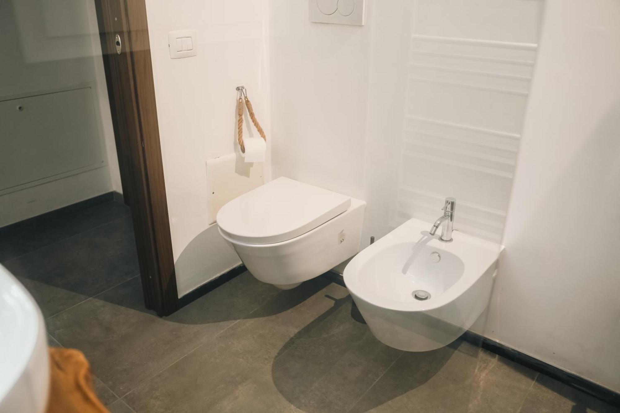 Suite Piazza Mazzini 90 Mq 5 Lecce Exterior photo