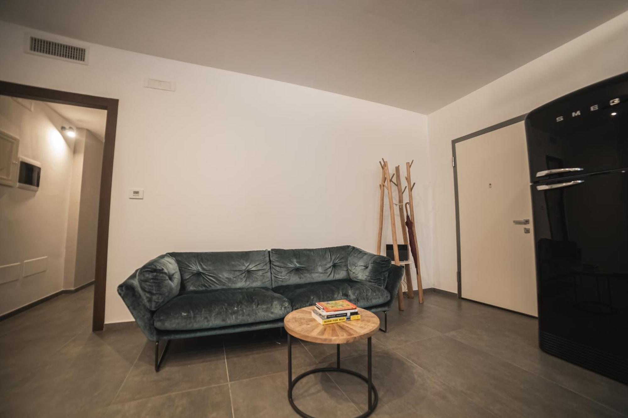 Suite Piazza Mazzini 90 Mq 5 Lecce Exterior photo